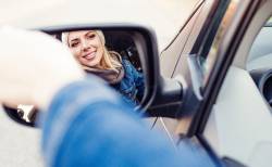 Femme au volant