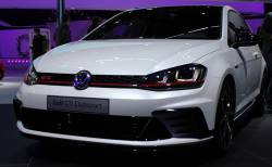 VOLKSWAGEN GOLF GTI CLUBSPORT