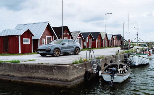 5 PORSCHE CAYENNE TURBO GT