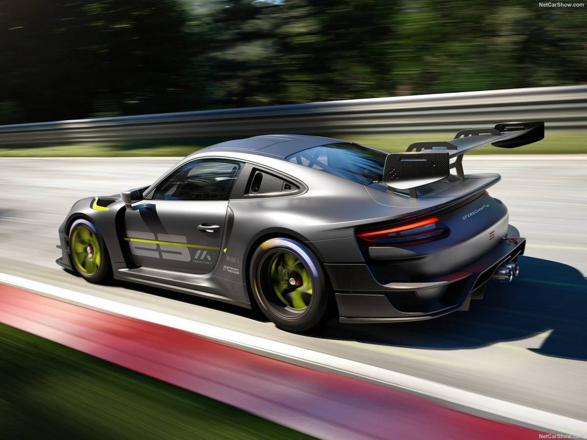 Porsche 911 GT2 RS Clubsport 25 homologuée FIA mais pas pour la route